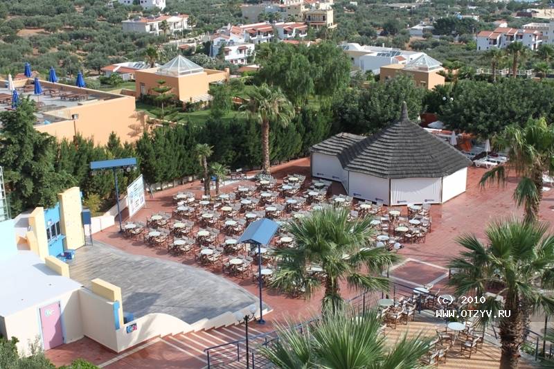 Belvedere Royal Belvedere Royal