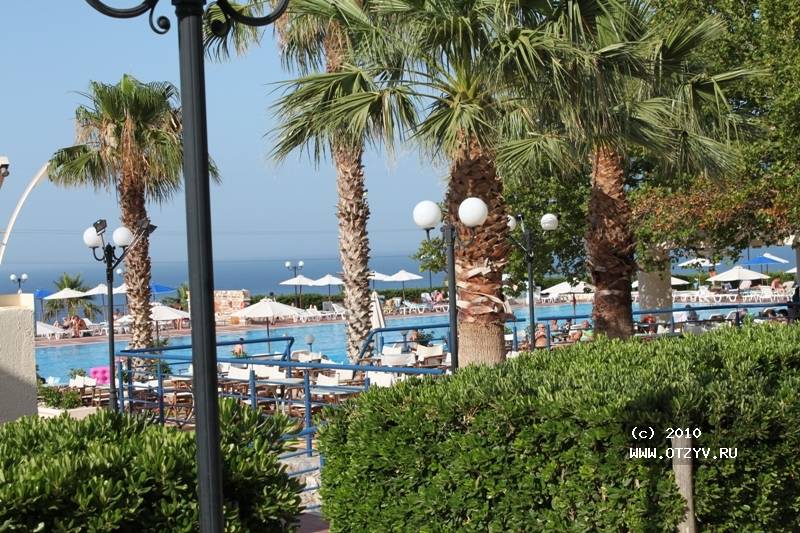 Belvedere Royal Belvedere Royal