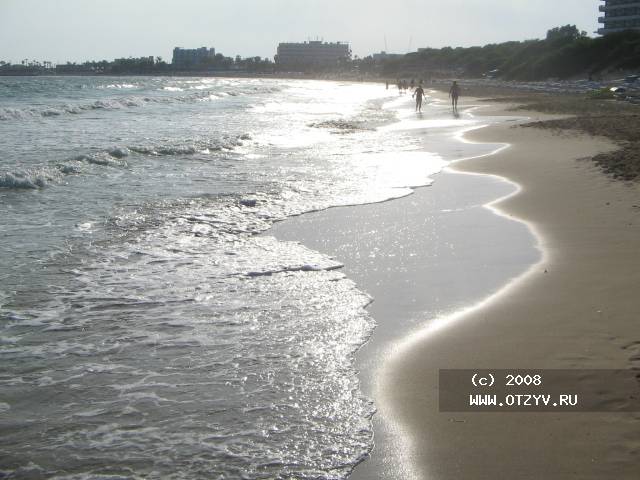 Nelia Beach