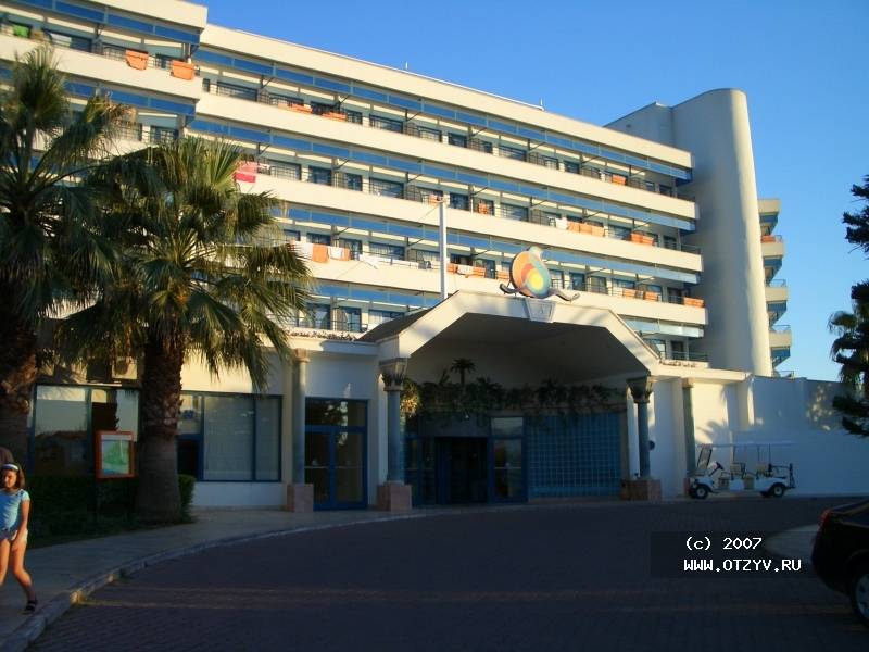 Sunrise Park Resort & Spa