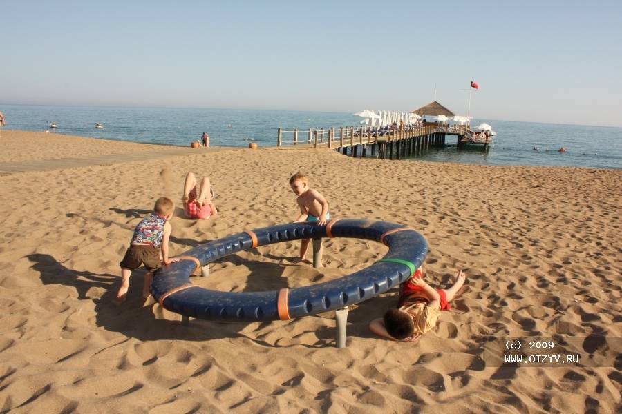 Blue Waters Club & Resort