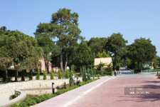 Blue Waters Club & Resort ����