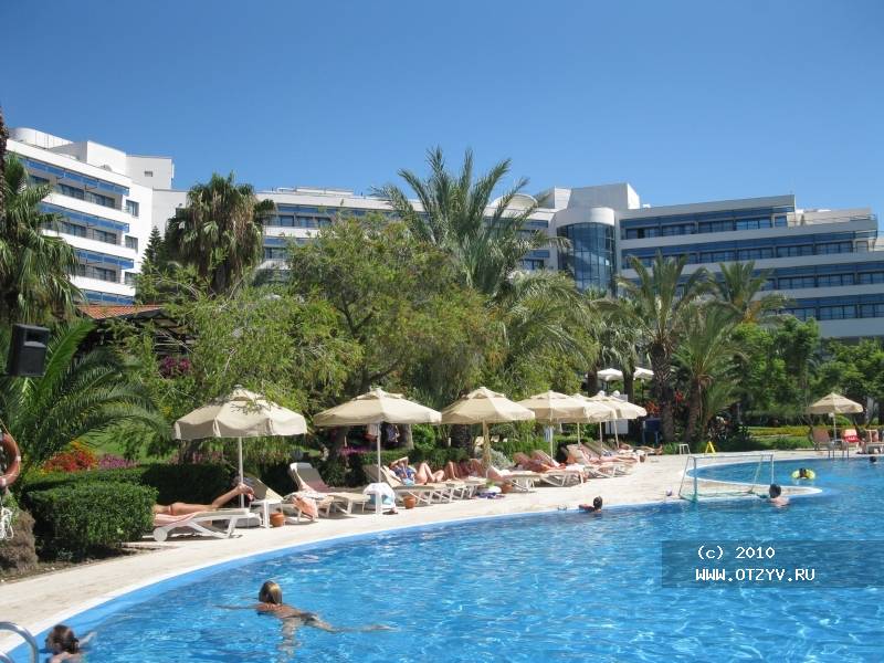 Sunrise Park Resort & Spa