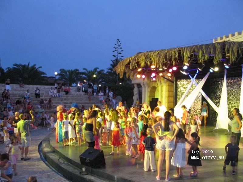 Sunrise Park Resort & Spa