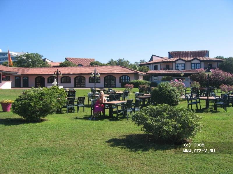 Sunrise Park Resort & Spa