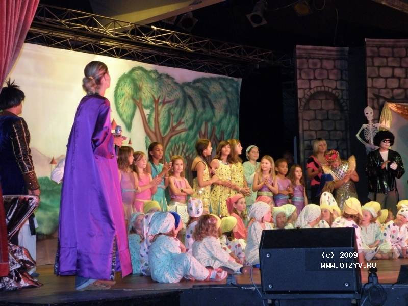 Blue Waters Club & Resort