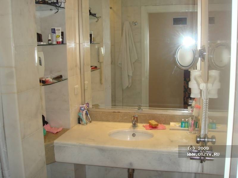 Blue Waters Club & Resort