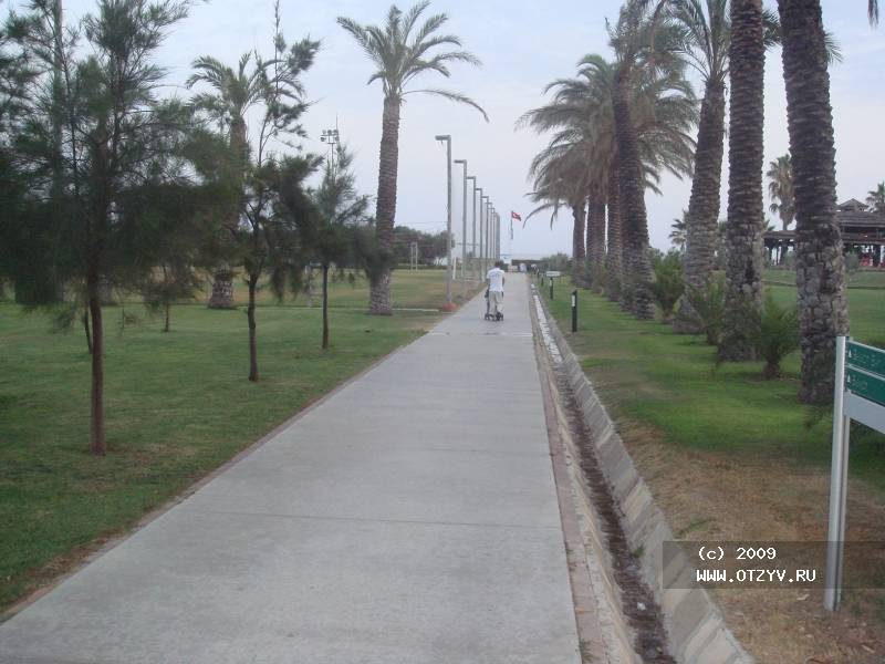 Blue Waters Club & Resort