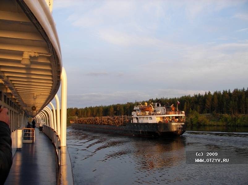 Фото теплоход куркиеки