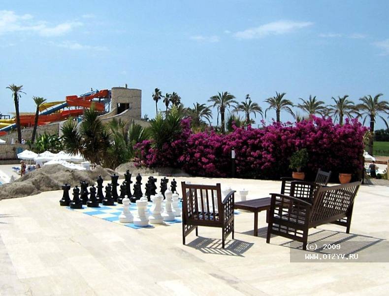 Blue Waters Club & Resort